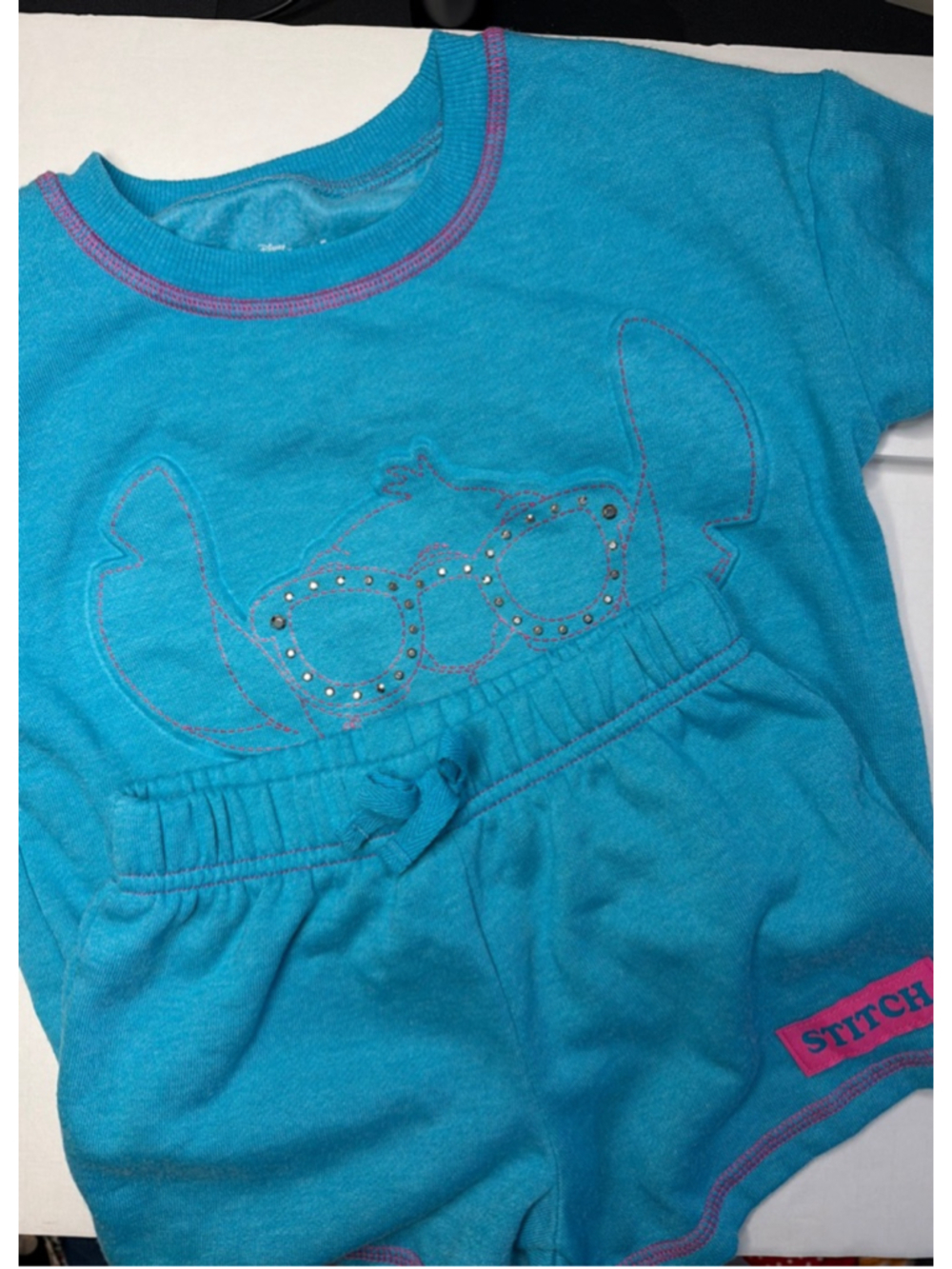 Girls Disney Stitch Matching Set Size 5 Shorts Sweatshirt
